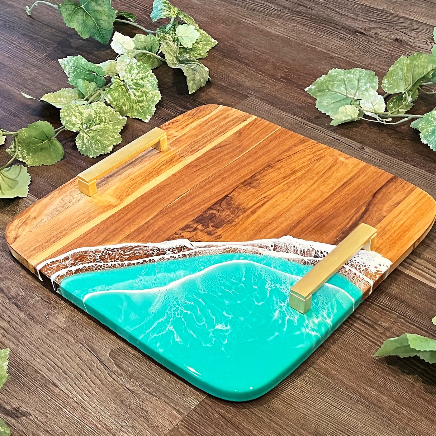 SERVING TRAYS