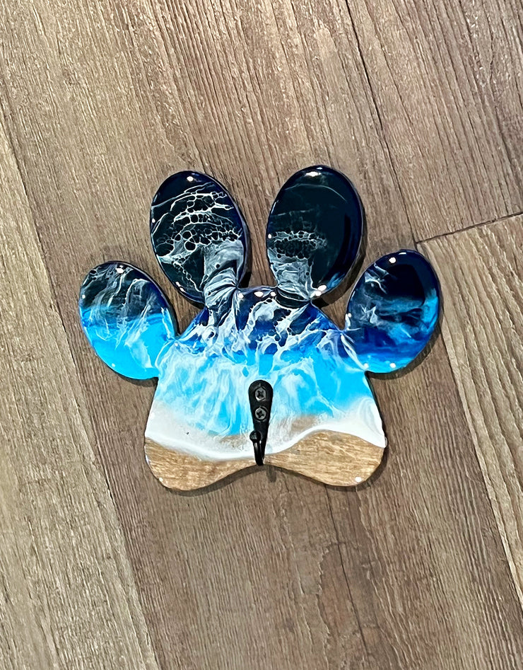 Paw Print Ocean Leash Holder